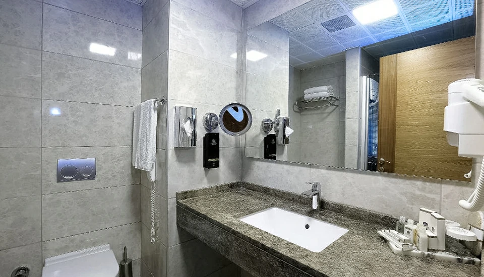 هتل بست وسترن پریمیر کارشیاکا ازمیر